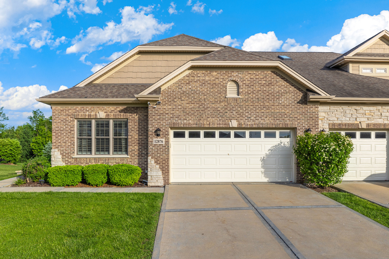 12876 Rosa Lane