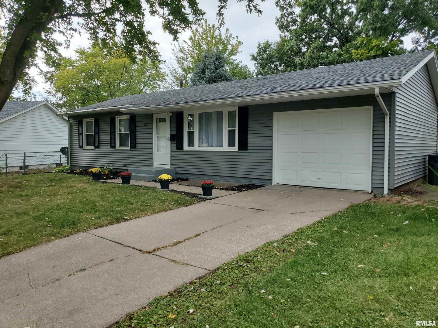 2211 WAVELAND Drive