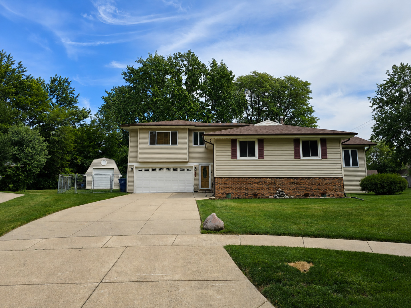 1413 Weyers Court