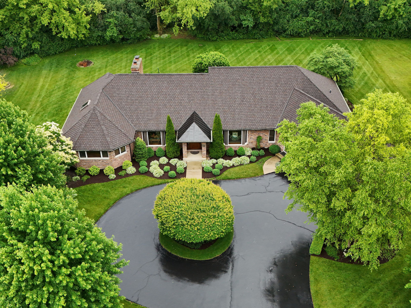26639 N Longmeadow Circle