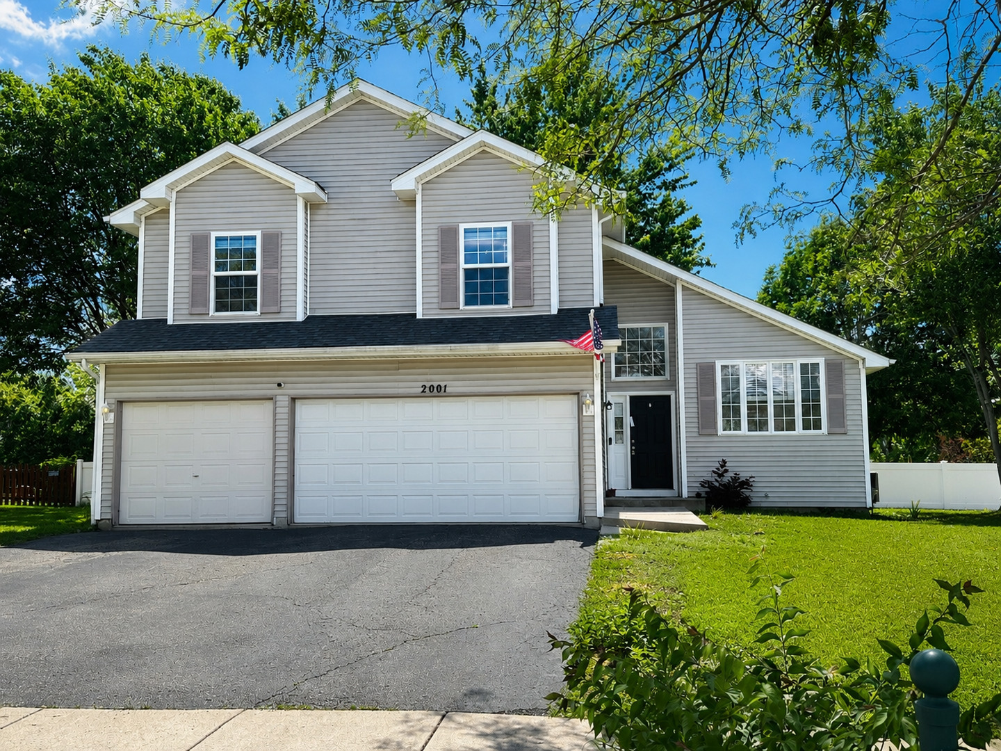 2001 Gray Hawk Drive