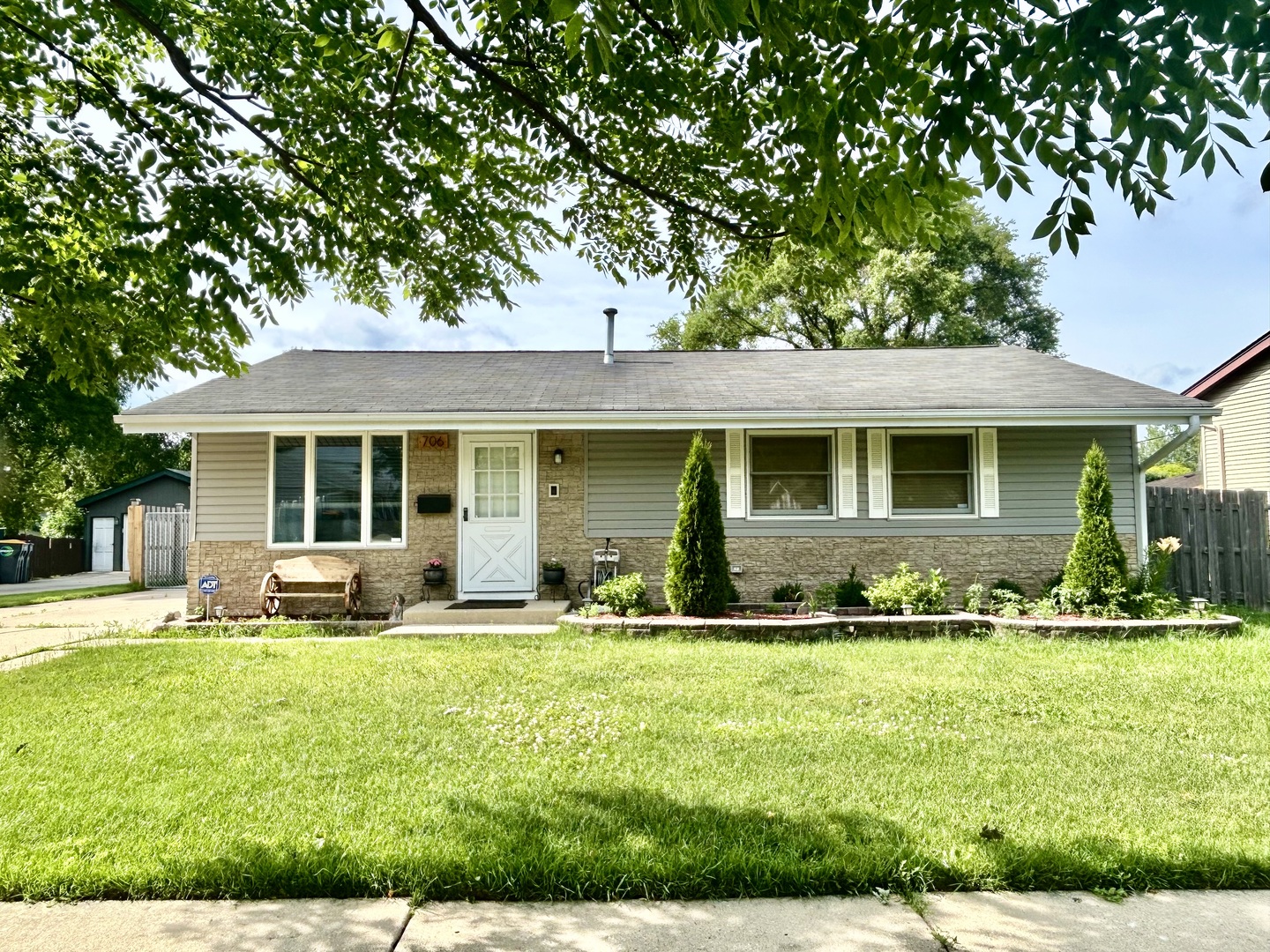 706 Hillside Drive