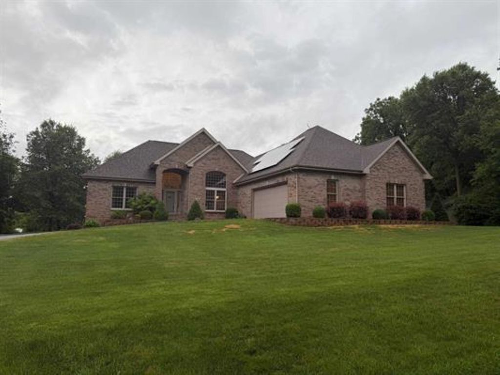 7310 Lone Cedar Trail