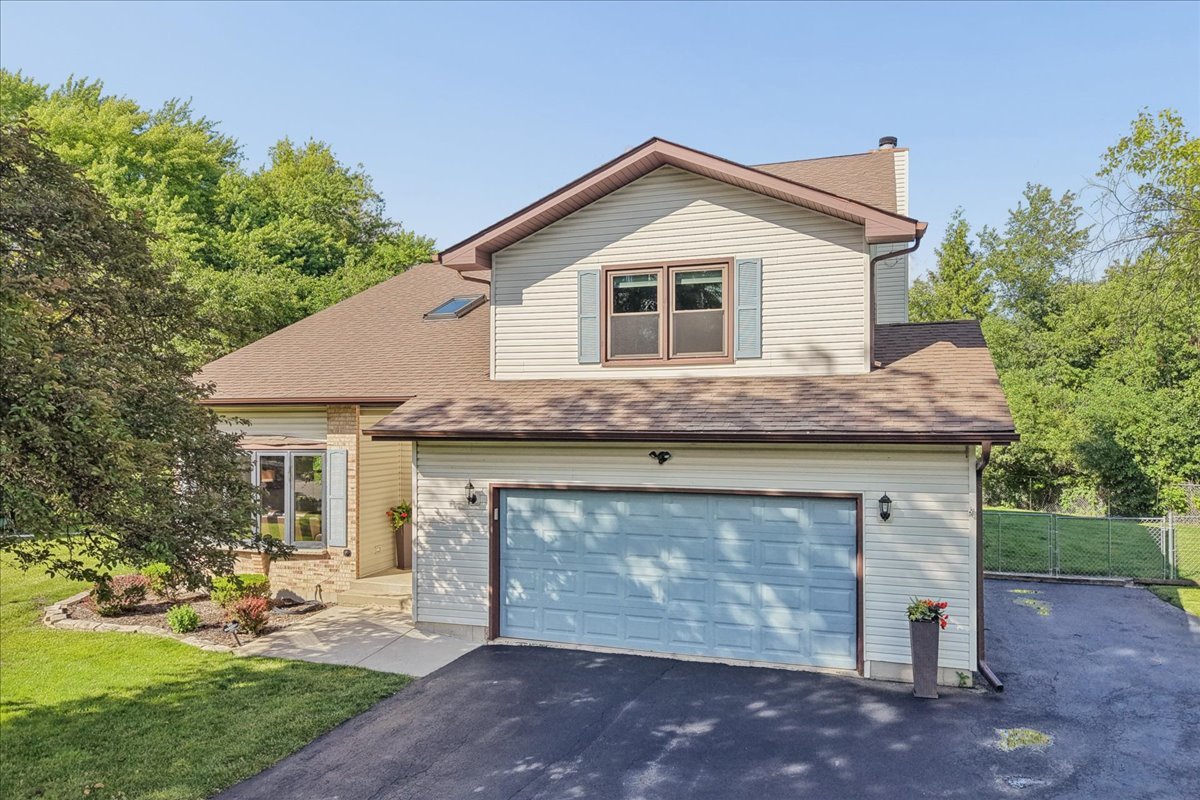 551 Roosevelt Court