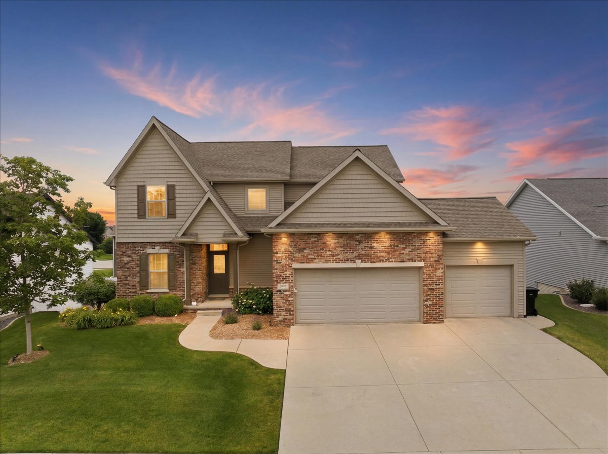 2604 Red Rock Road