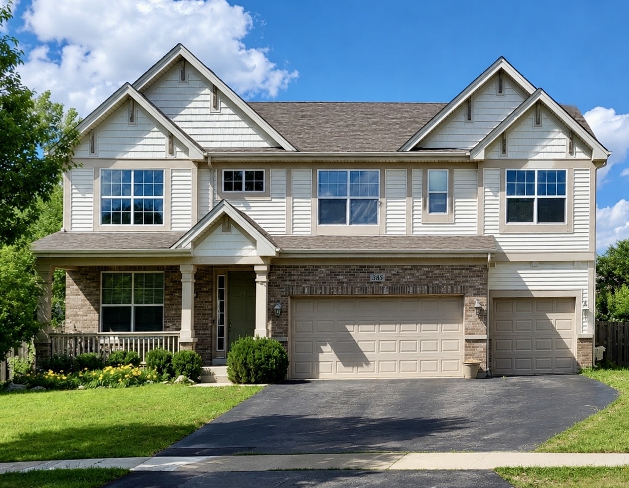 385 POST OAK Circle
