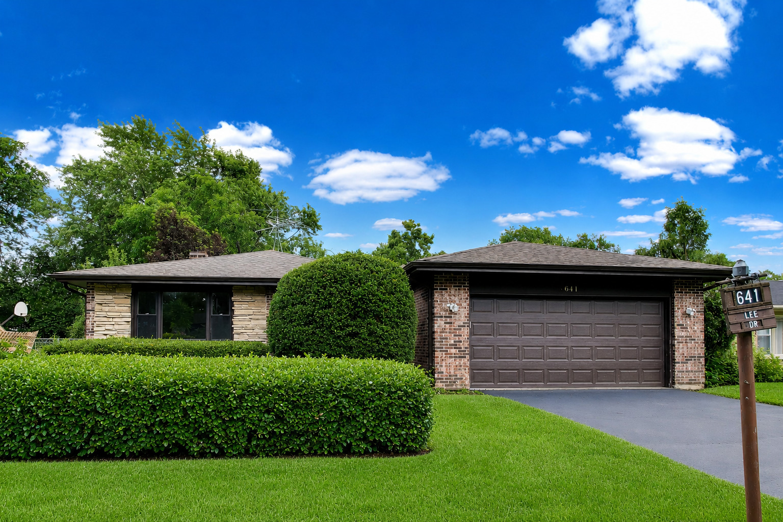 641 Lee Drive