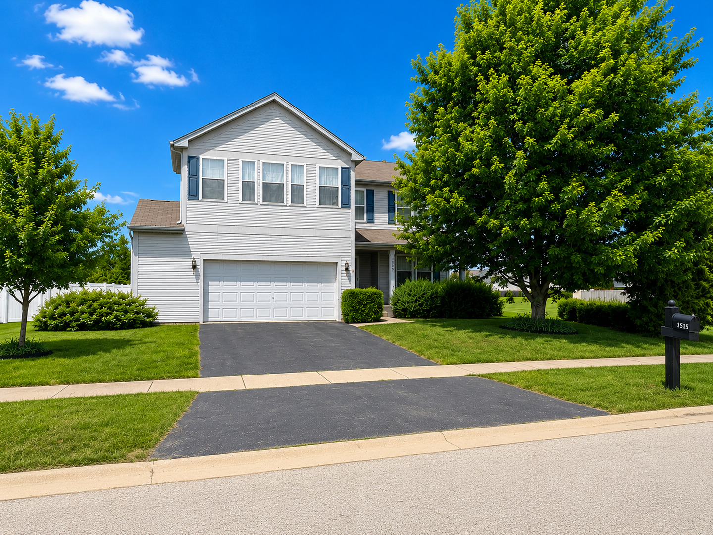 1515 Eagle Bluff Drive
