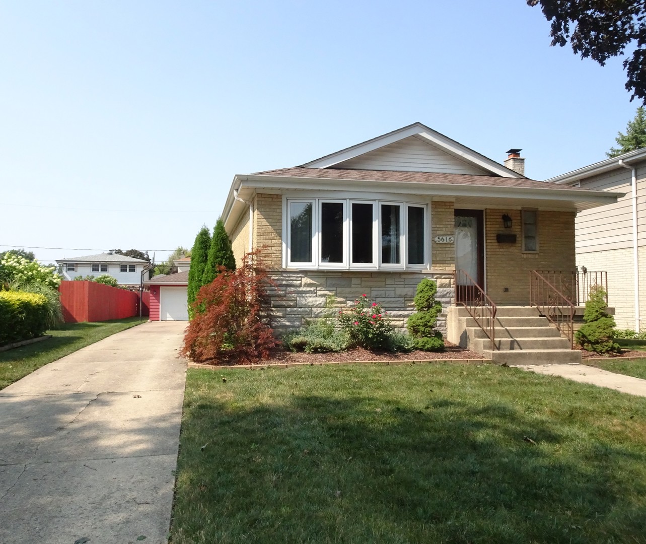 5616 W 100th Street