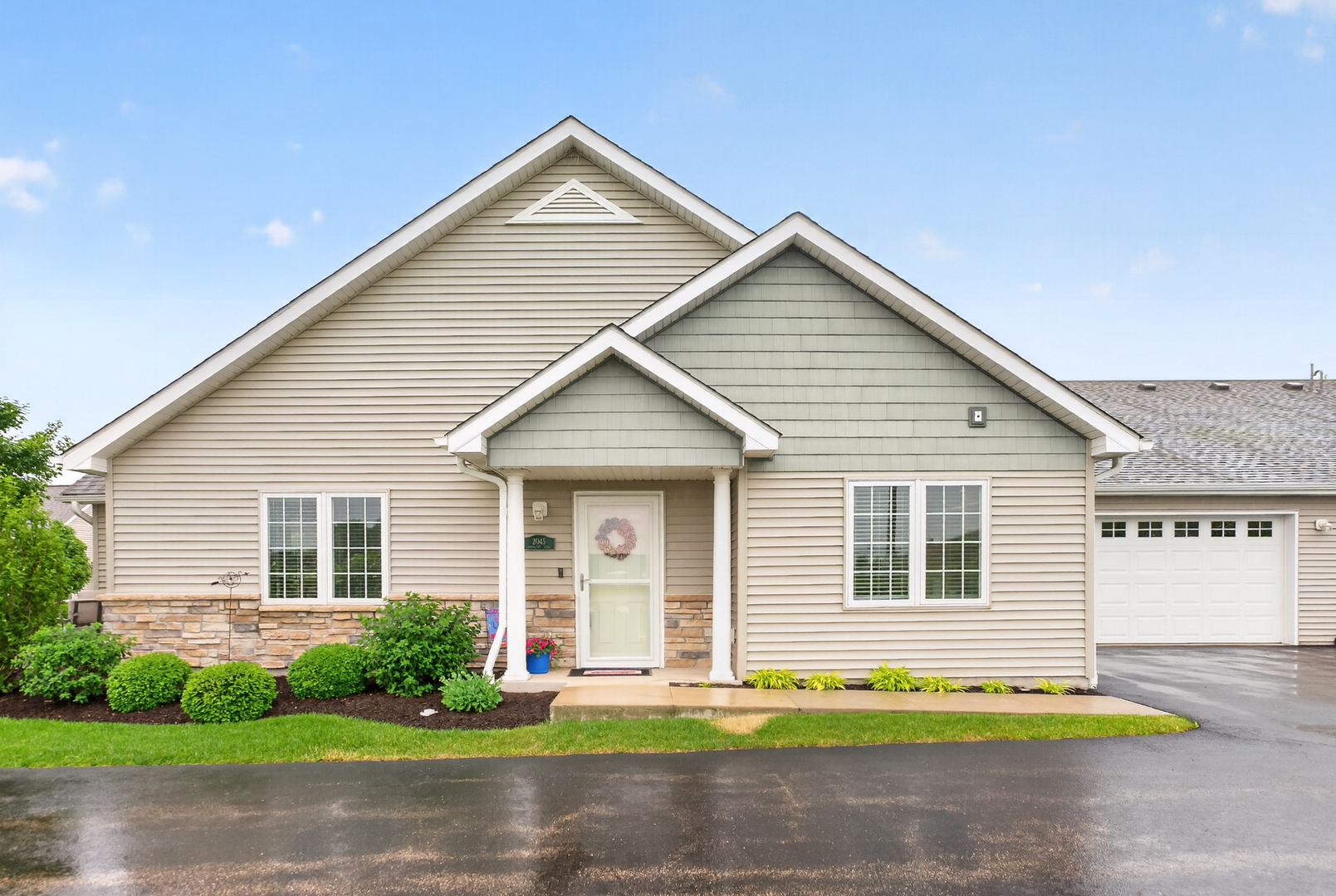 2045 Somerset Lane