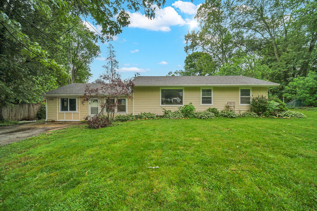 1305 Wilson Court