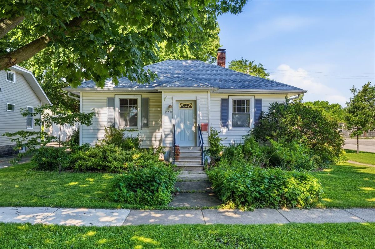 228 Anderson Boulevard