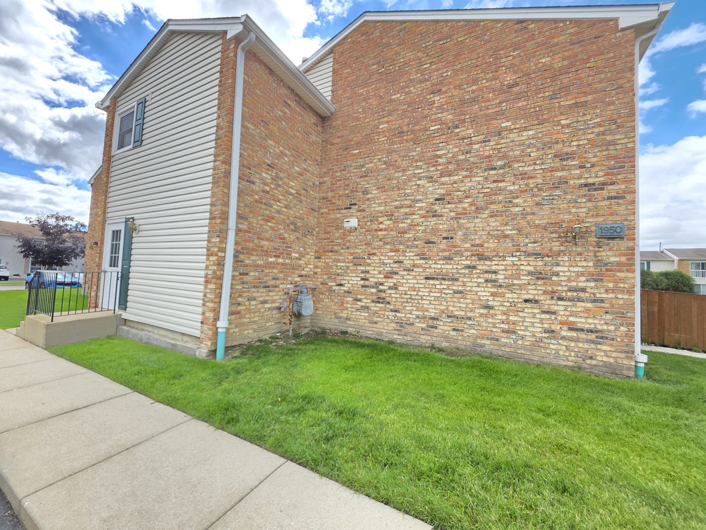 1950 Kenilworth Circle