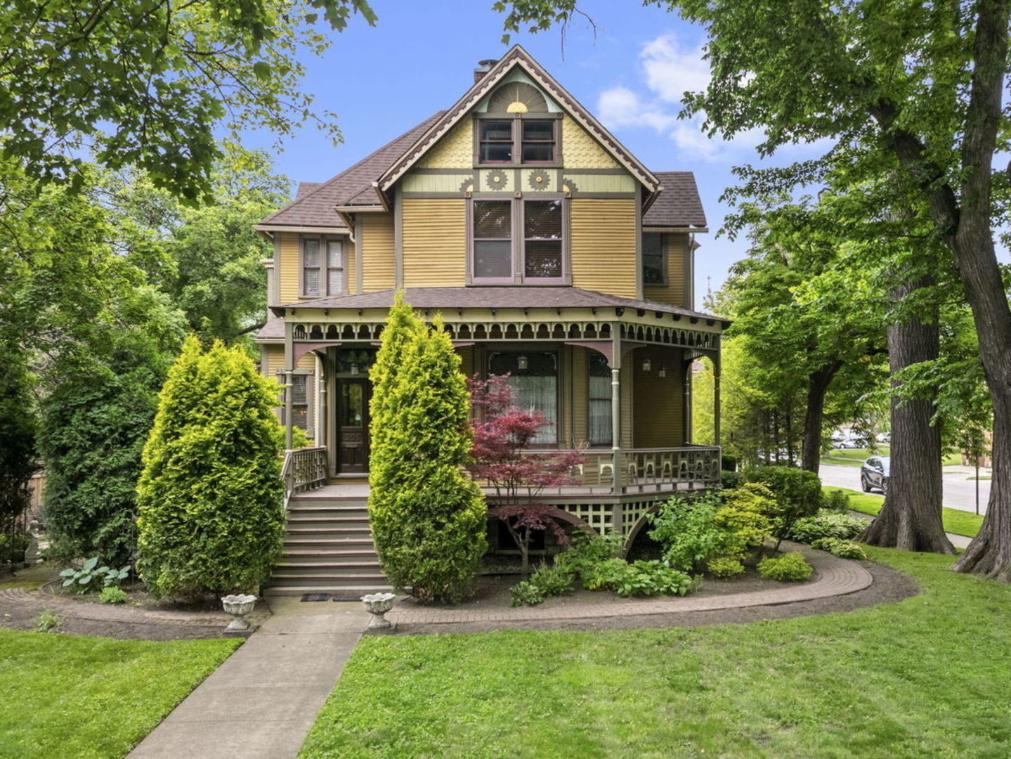 201 Wesley Avenue