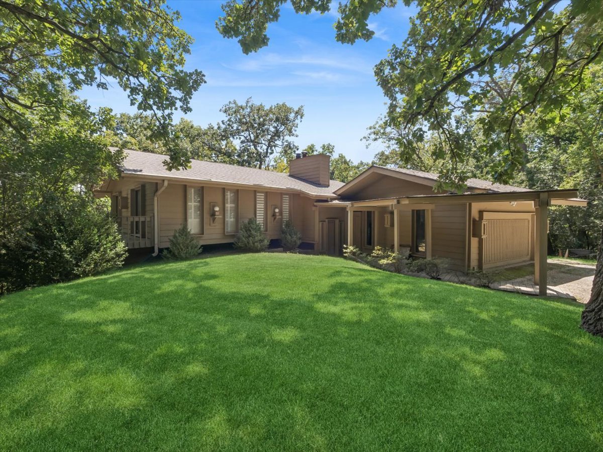 25521 W Blakely Parkway