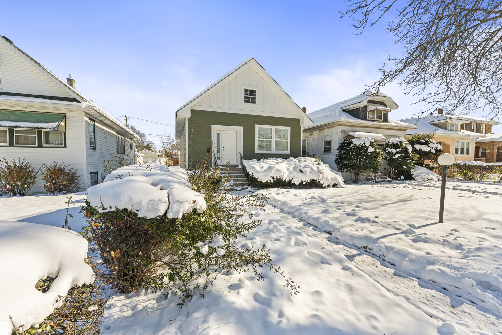 635 S 18th Avenue