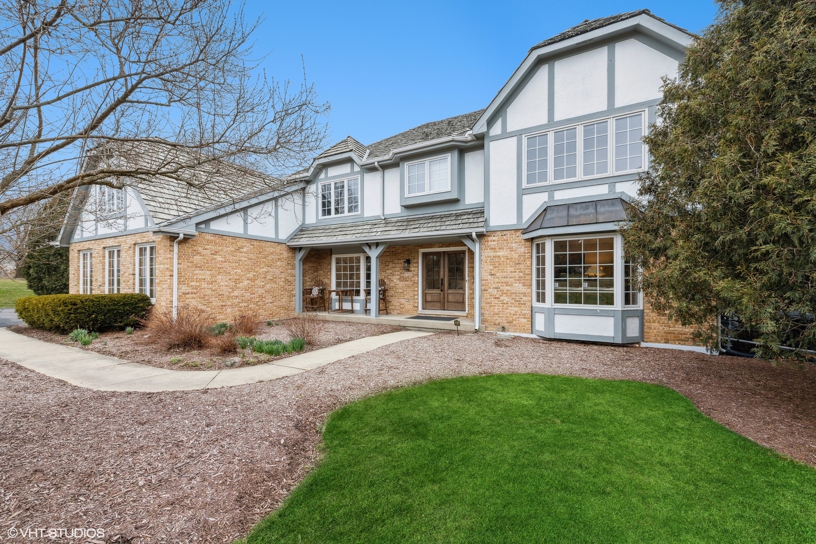 6243 Pine Tree Drive