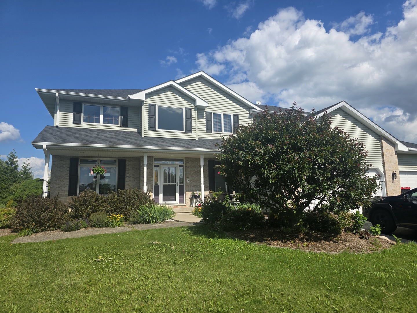 101 Hickory Lane