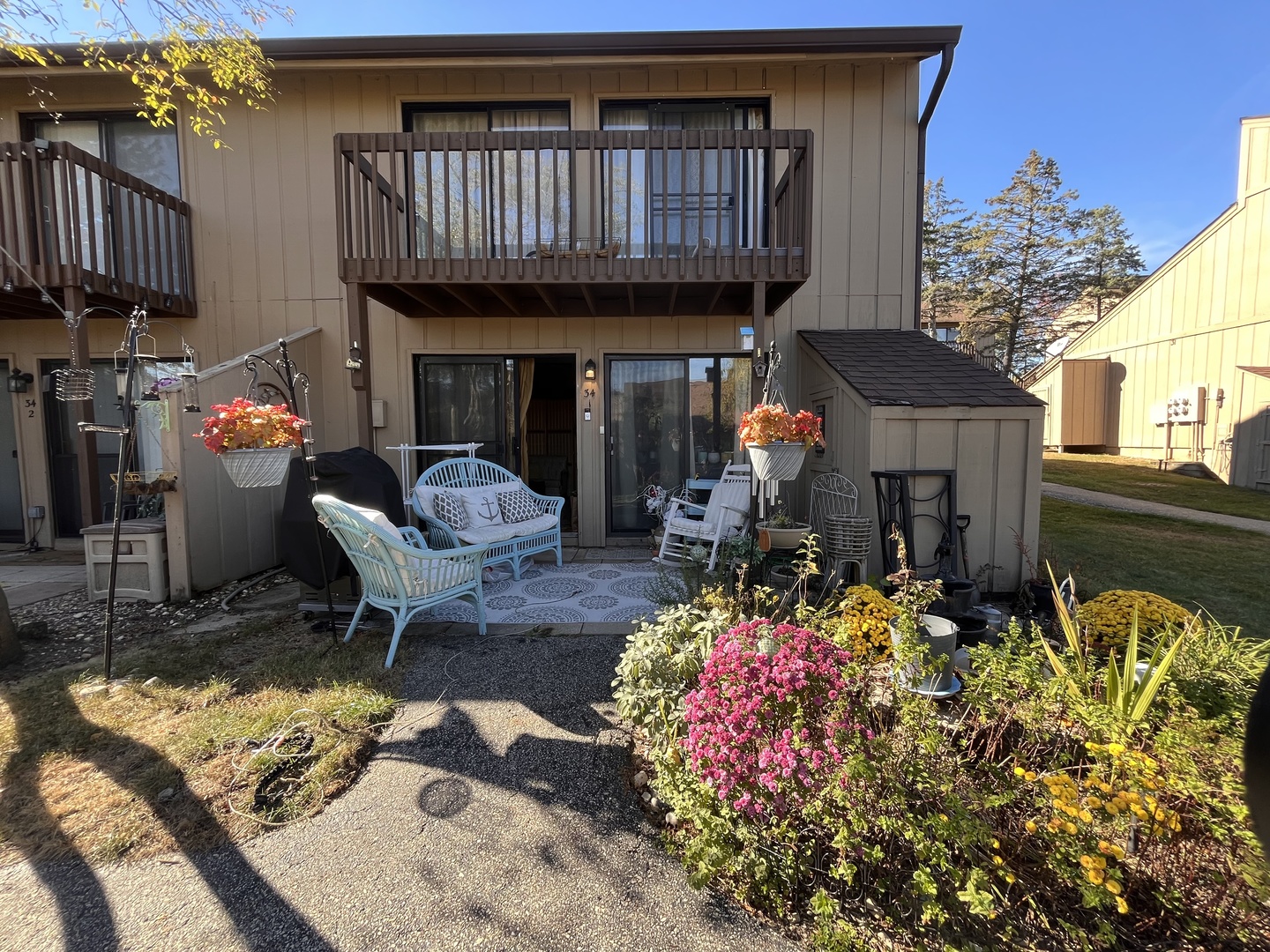 34 Montego Colony