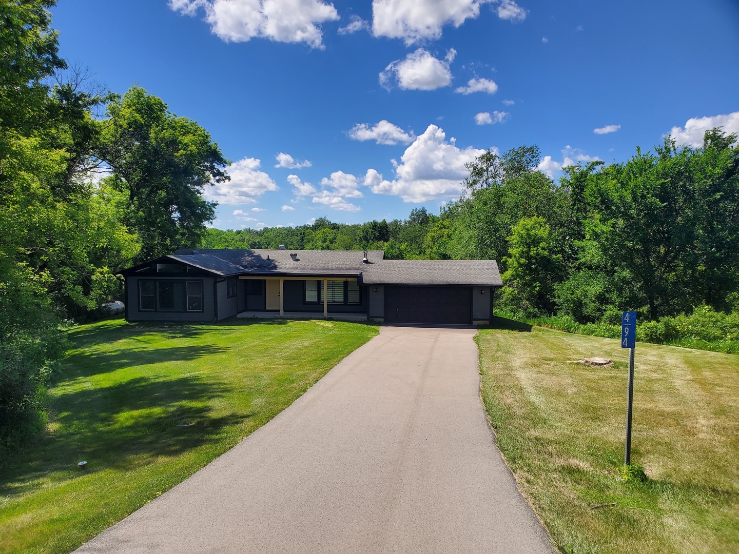4A94 Springfield Drive