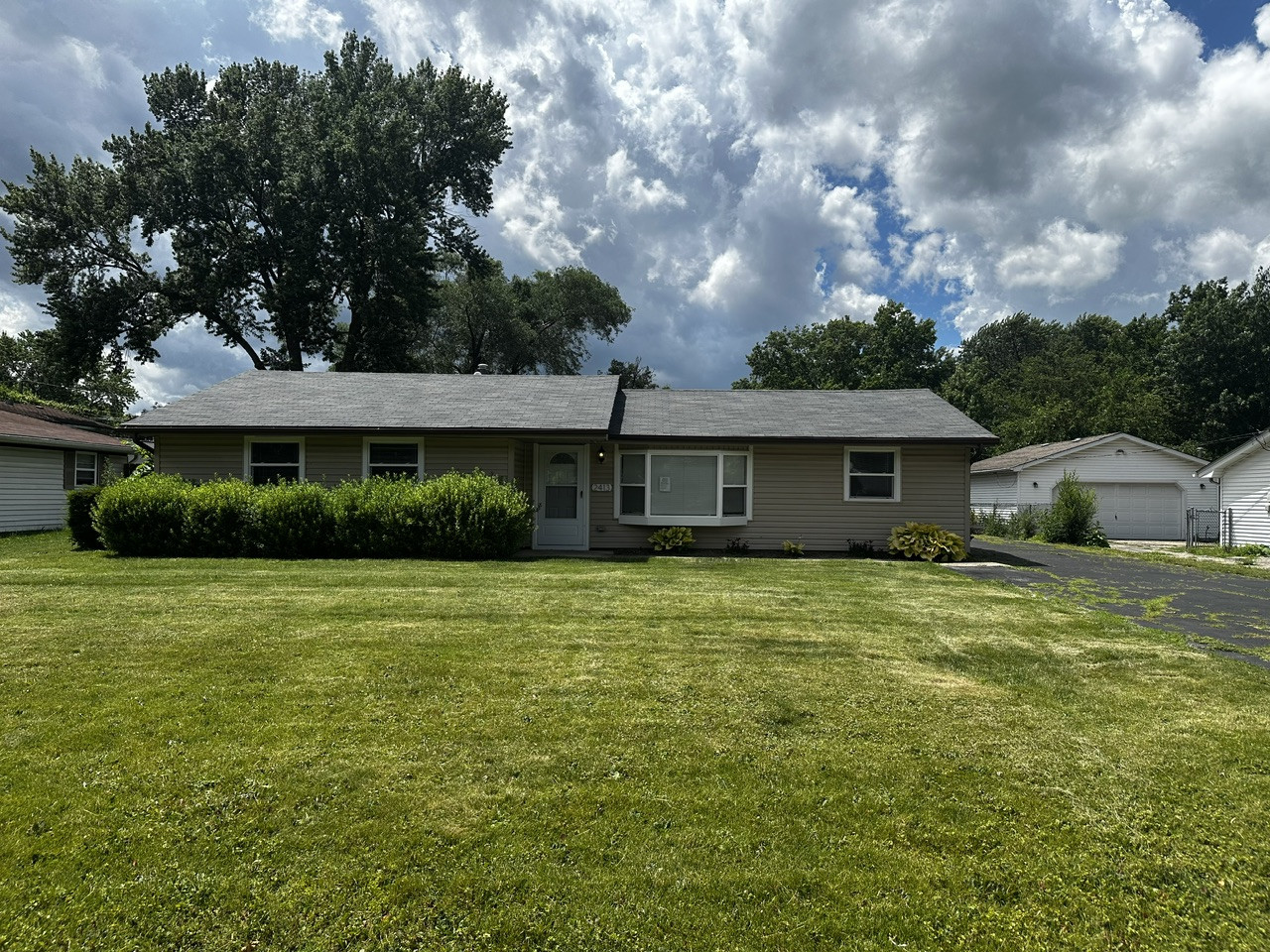 2413 Meridian Drive