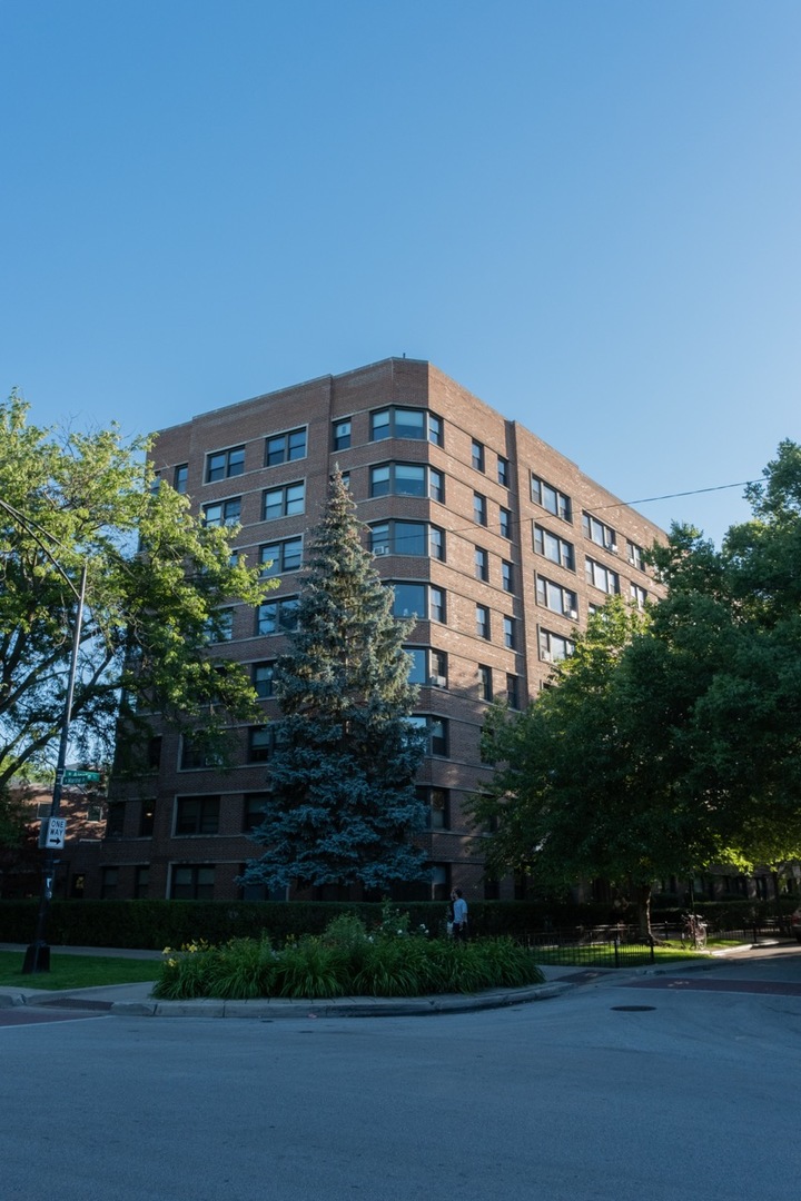 4880 N Marine Drive