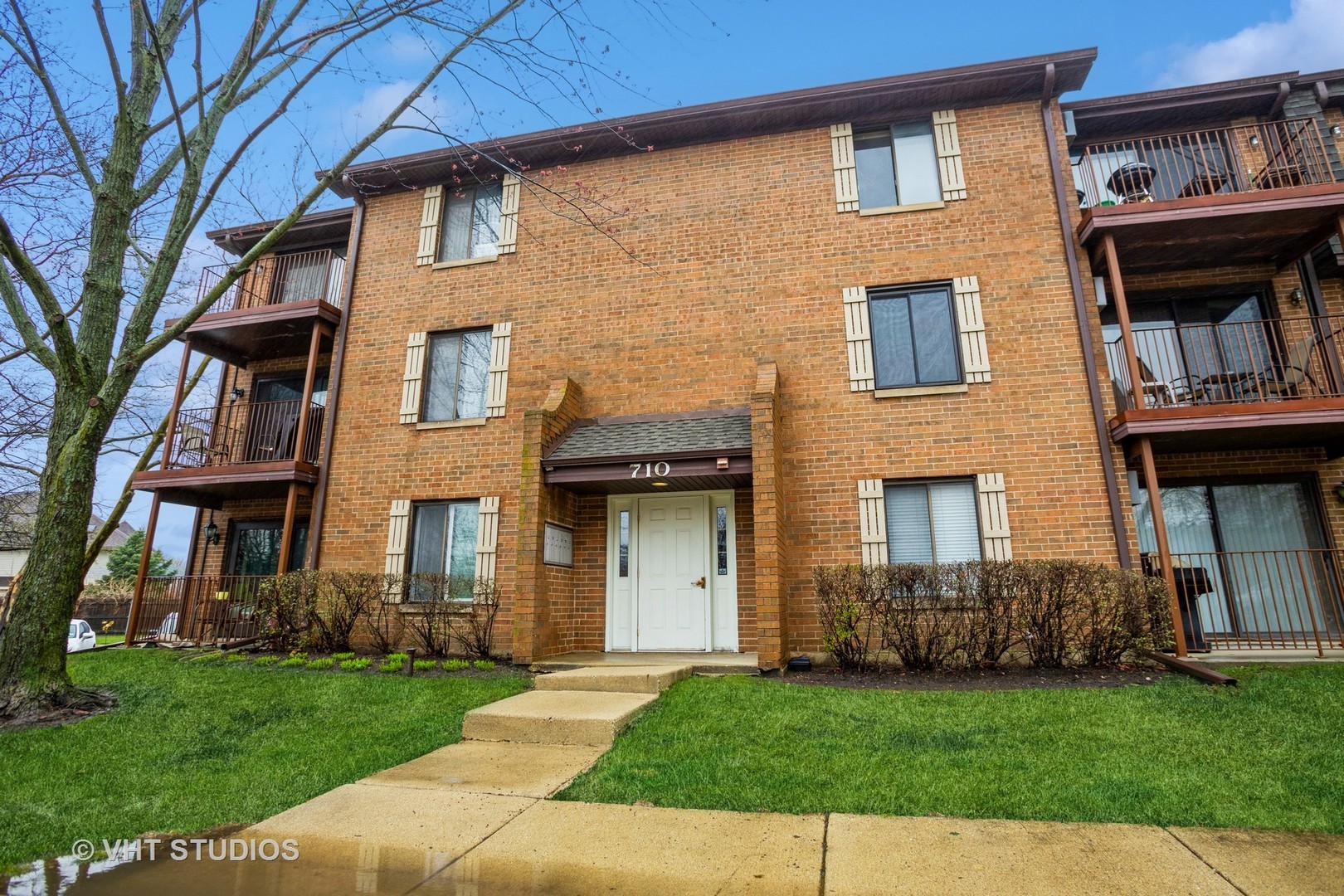 710 N Briar Hill Lane