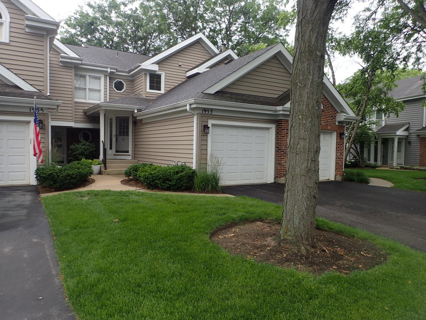 1953 N Coldspring Road