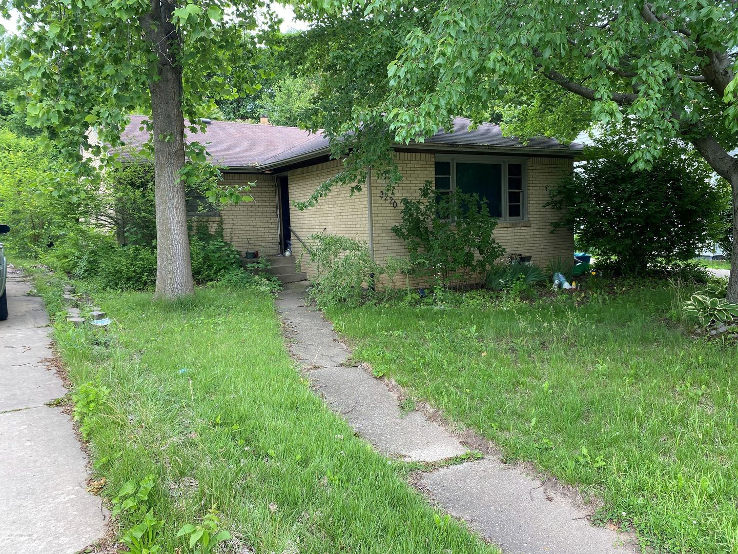 3220 Maryland Road