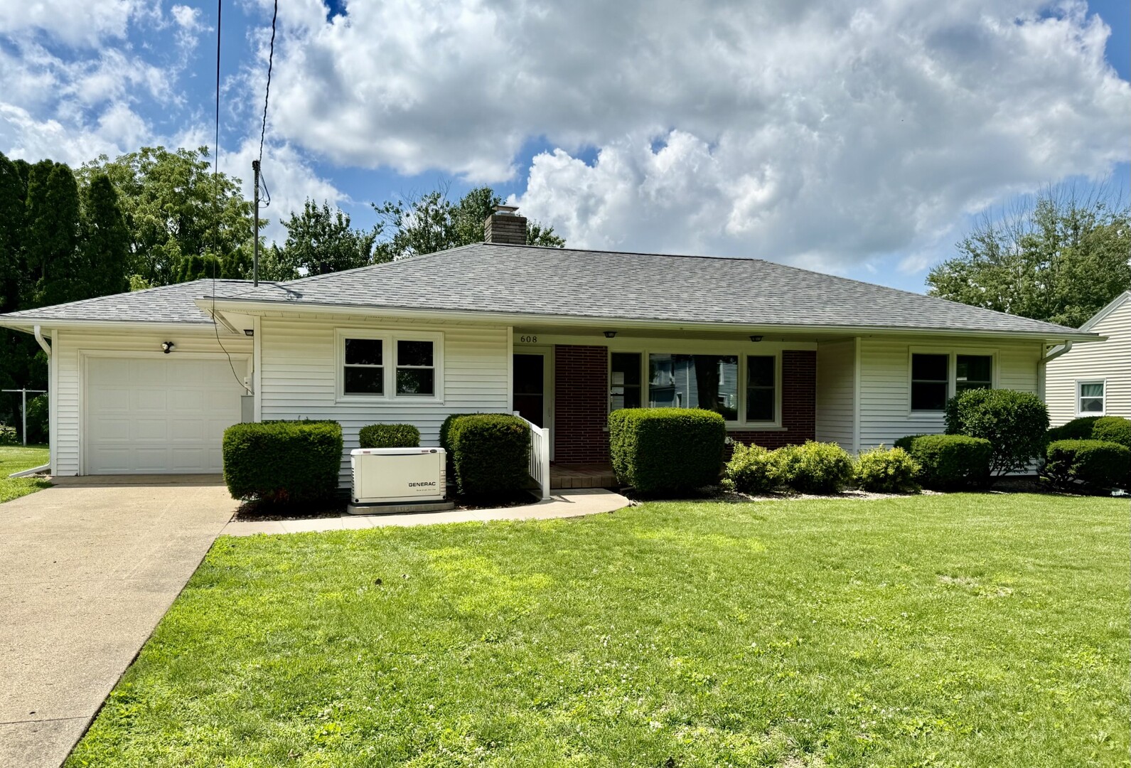 608 NW 5th Avenue
