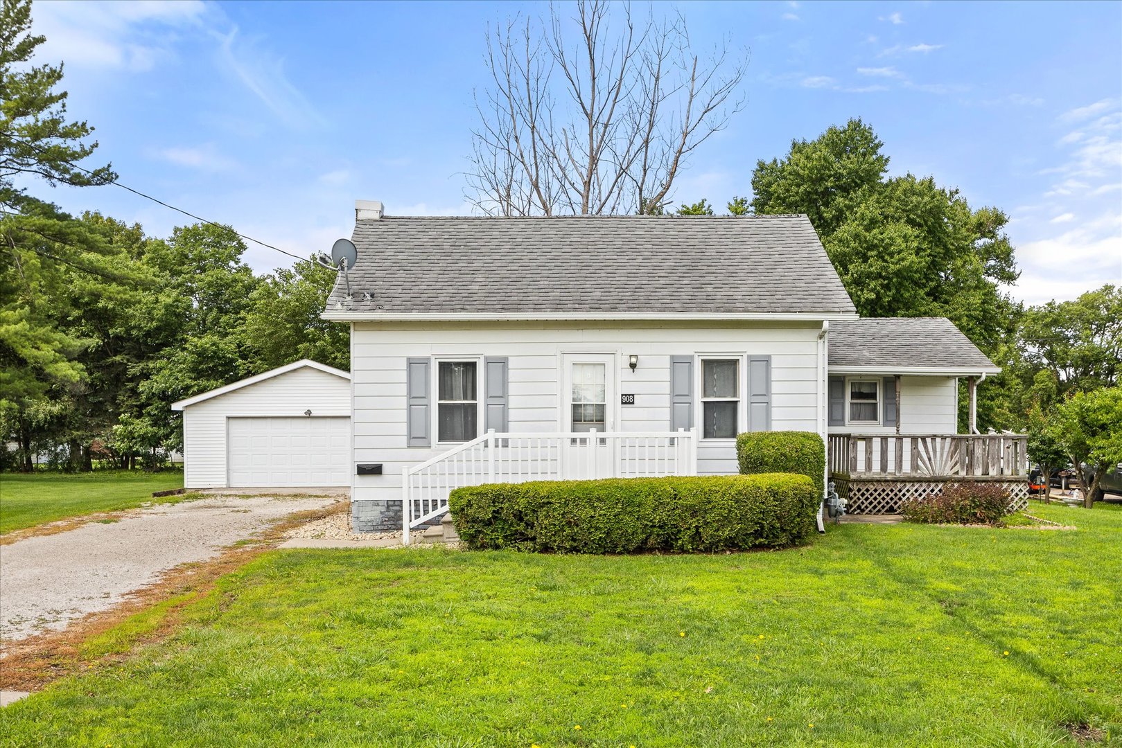 908 N Otter Creek Road