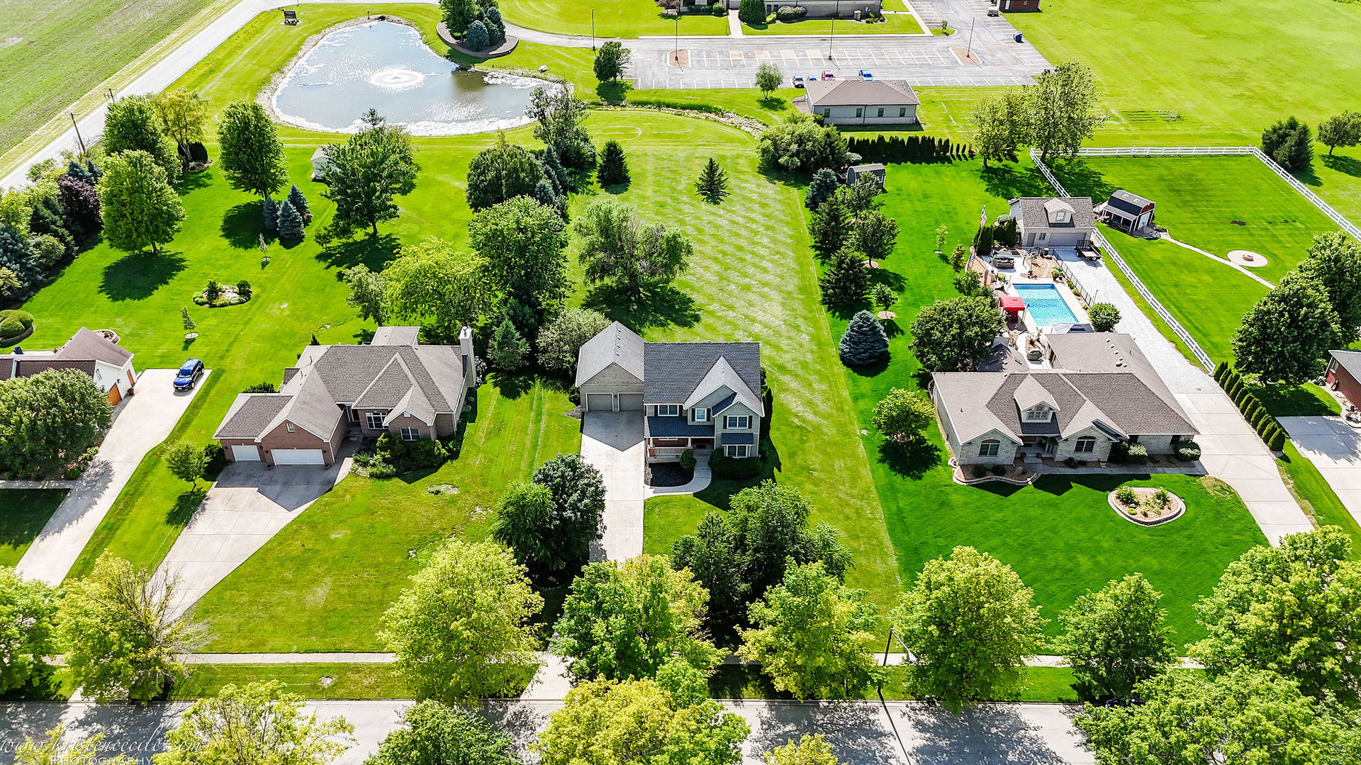 5066 N Pin Oak Turn Drive
