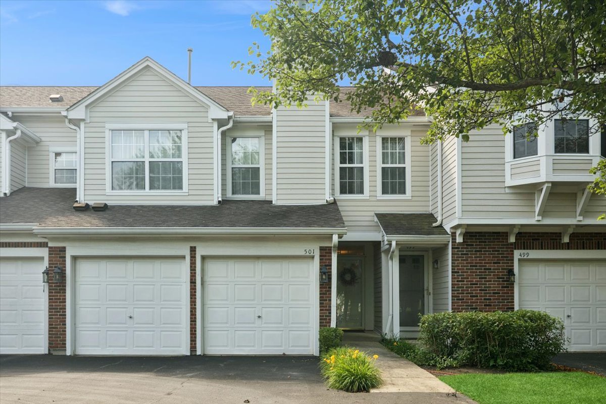 501 Grosse Pointe Circle