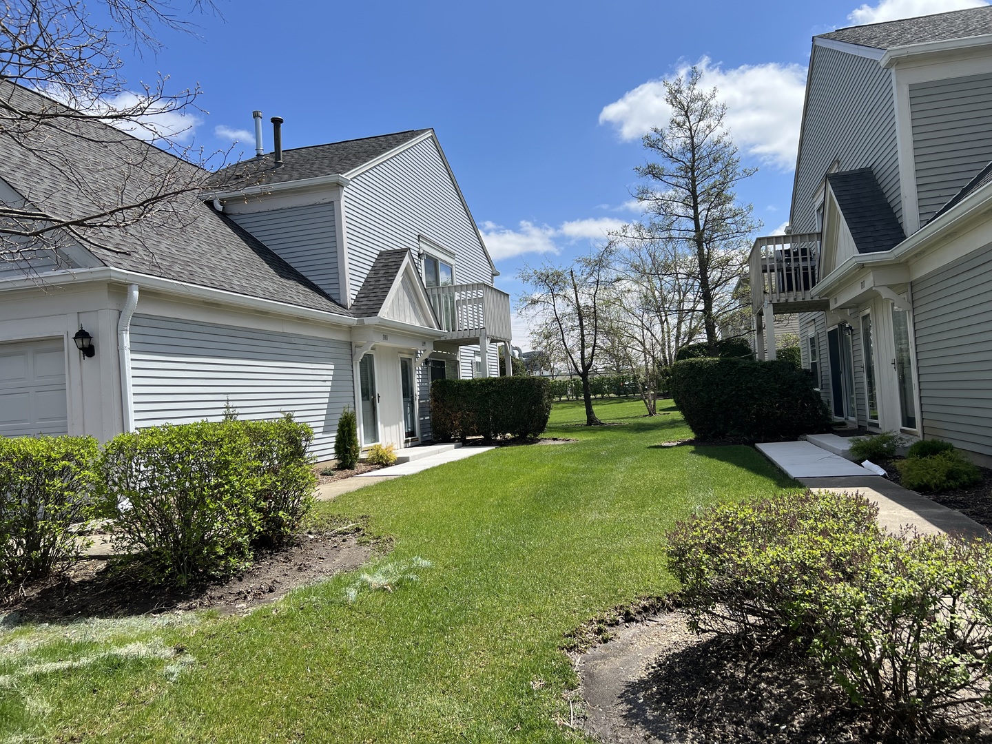 1299 Longacre Lane