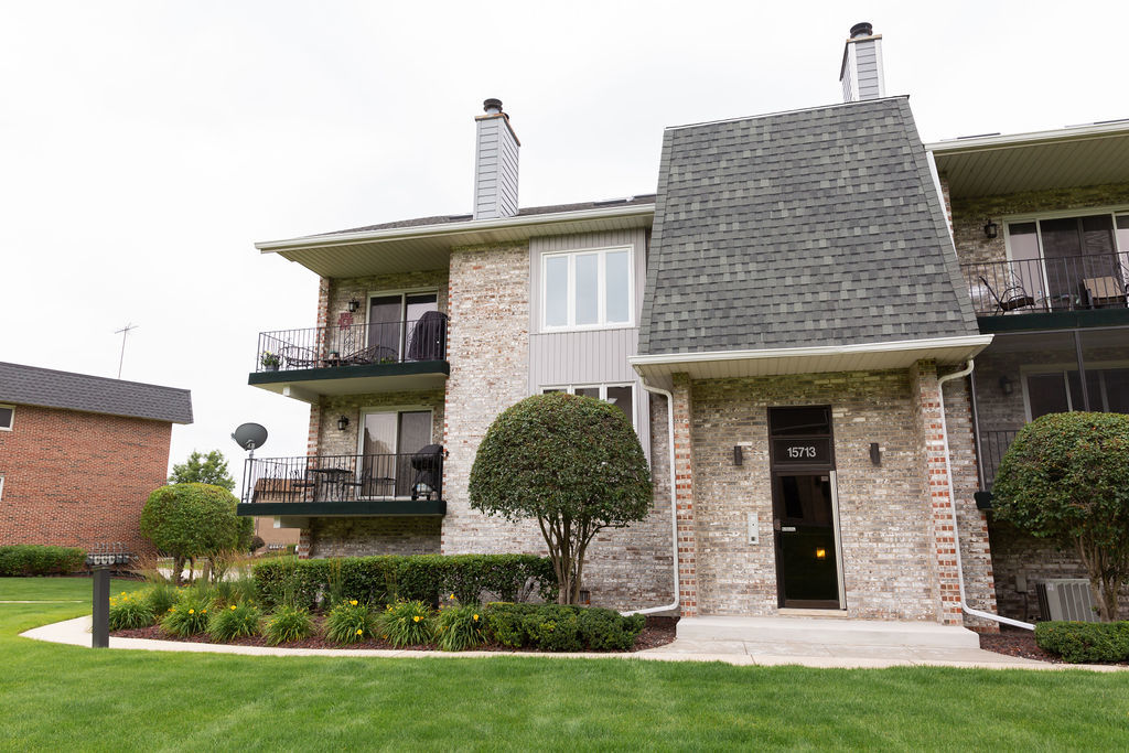 15713 OLD ORCHARD Court