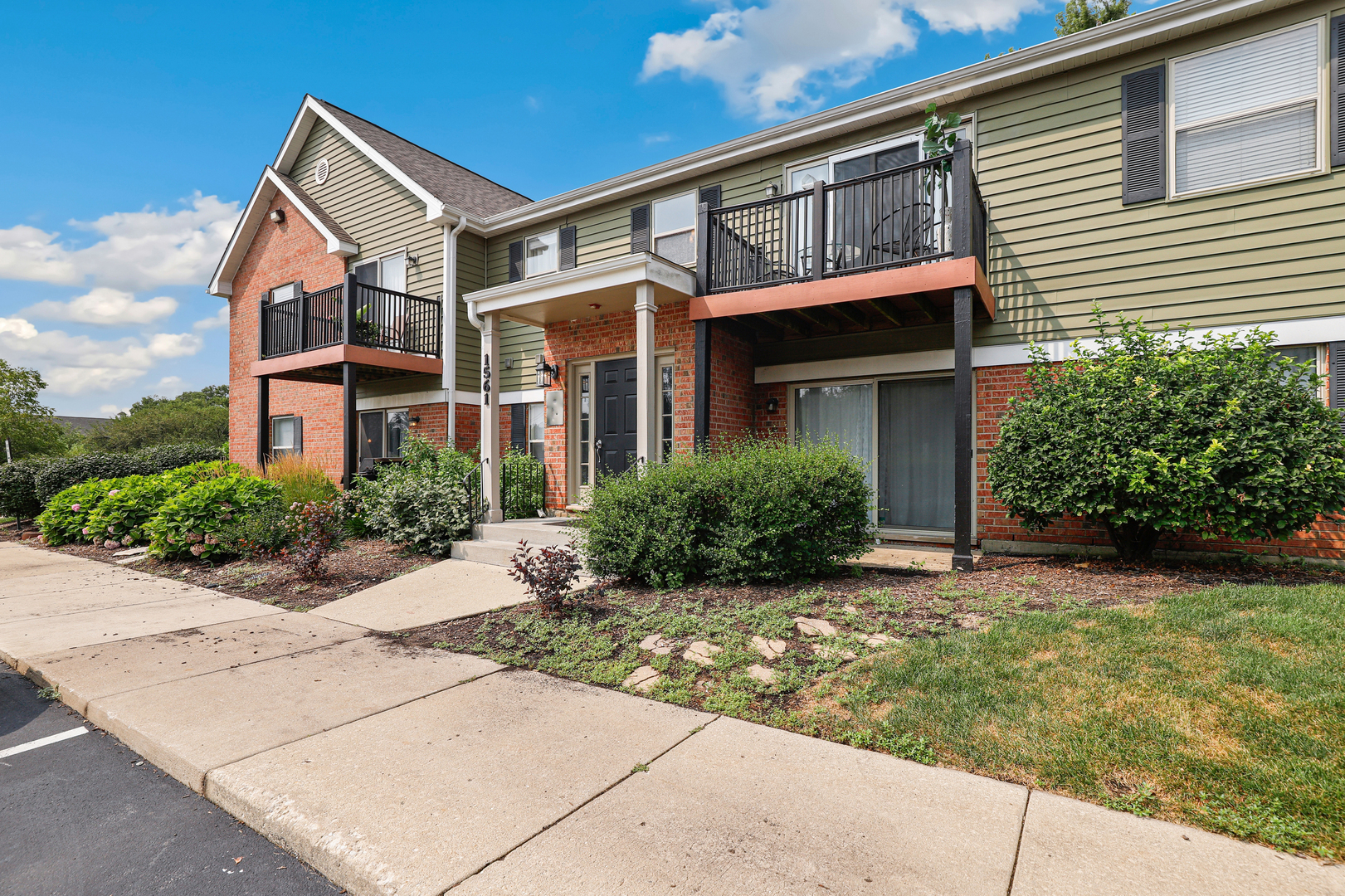 1561 Raymond Drive