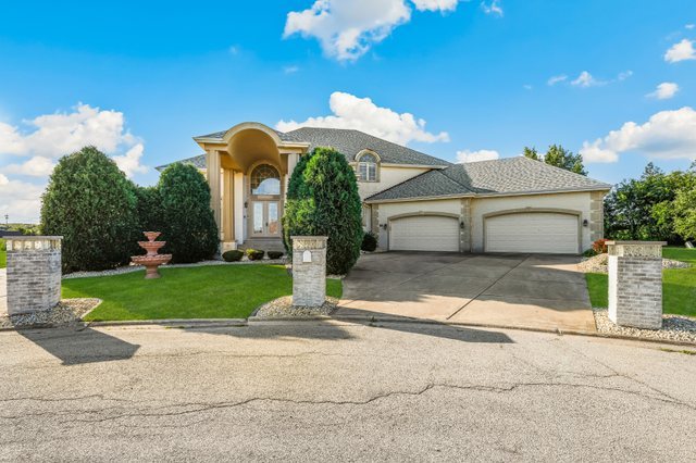 5 Delphi Court