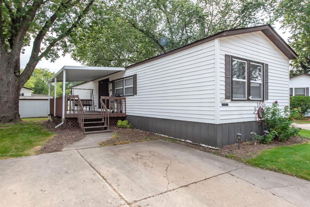 3285 Meadow Drive
