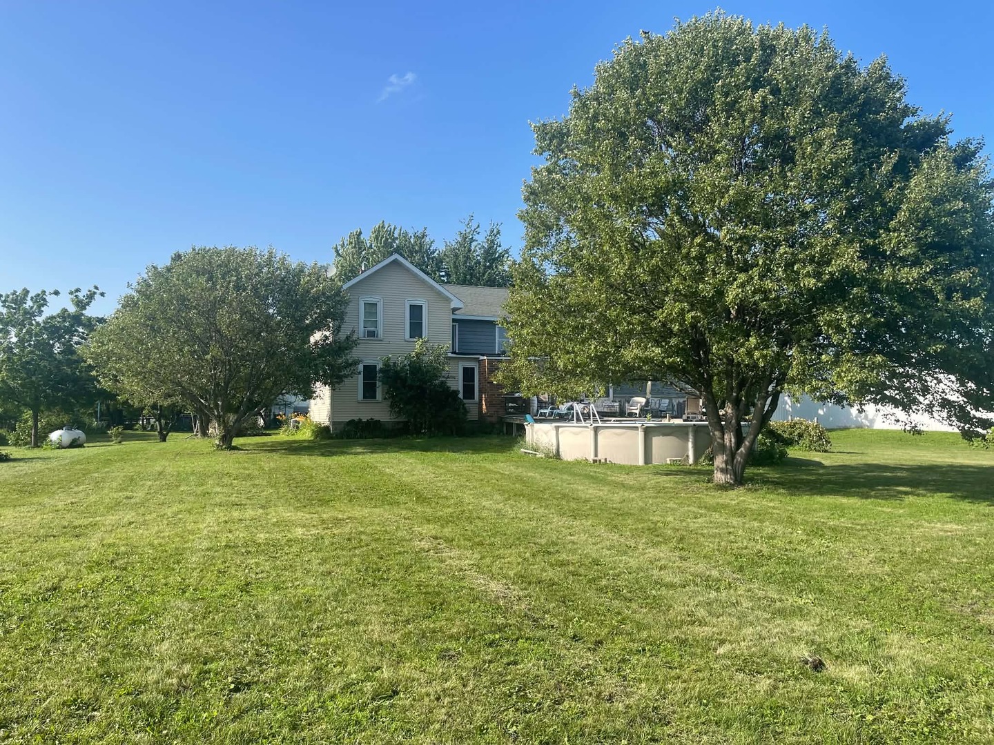 8268 Lyndon Road