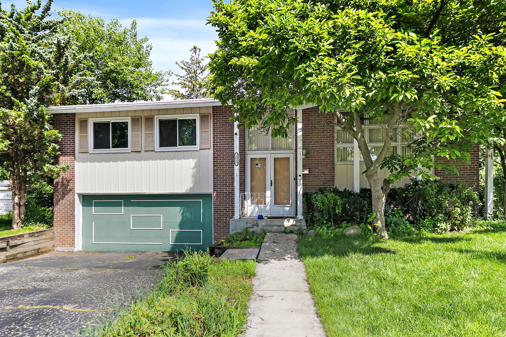2825 Grissom Court