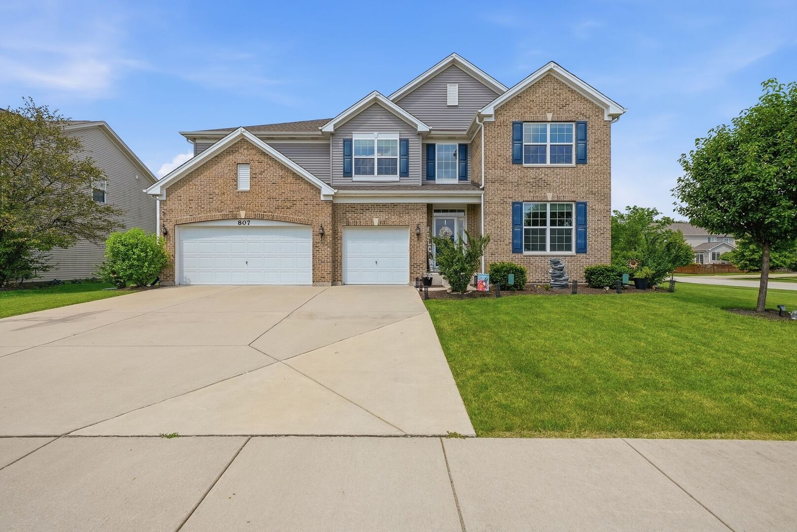 807 Richards Court