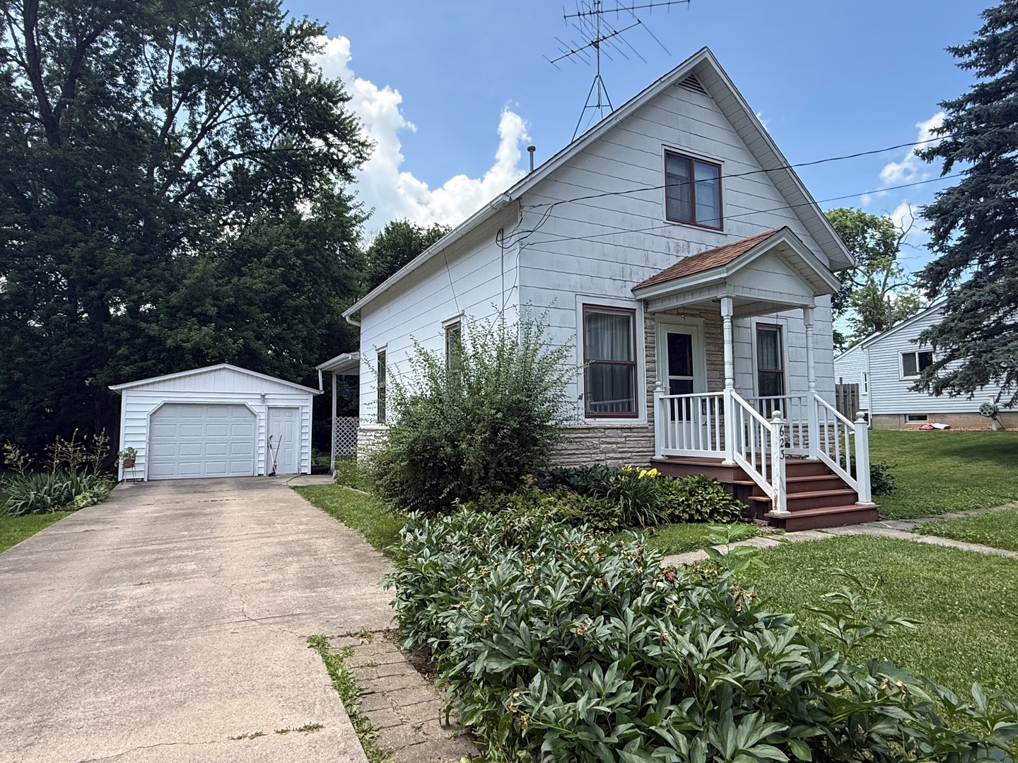 623 Sterling Avenue