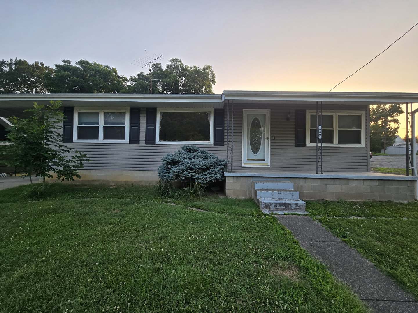 600 S Jackson Street