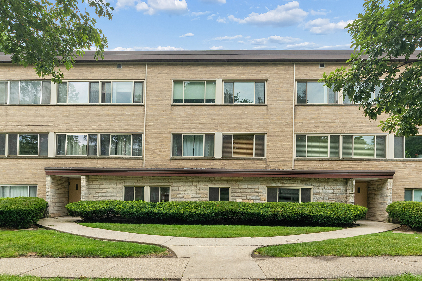 2634 Central Drive