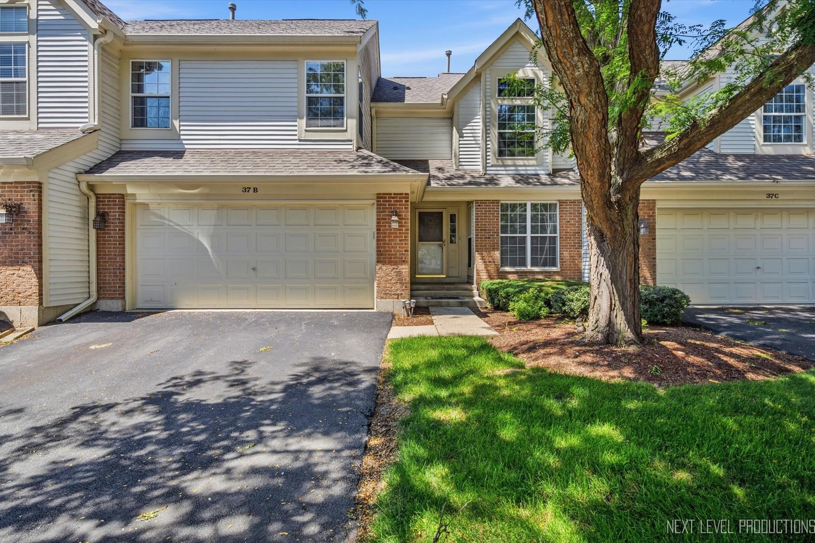 37 Ione Drive