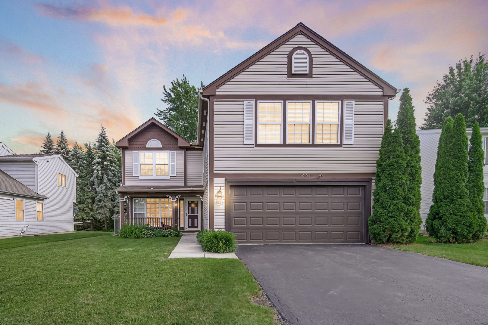 1001 Martingale Lane