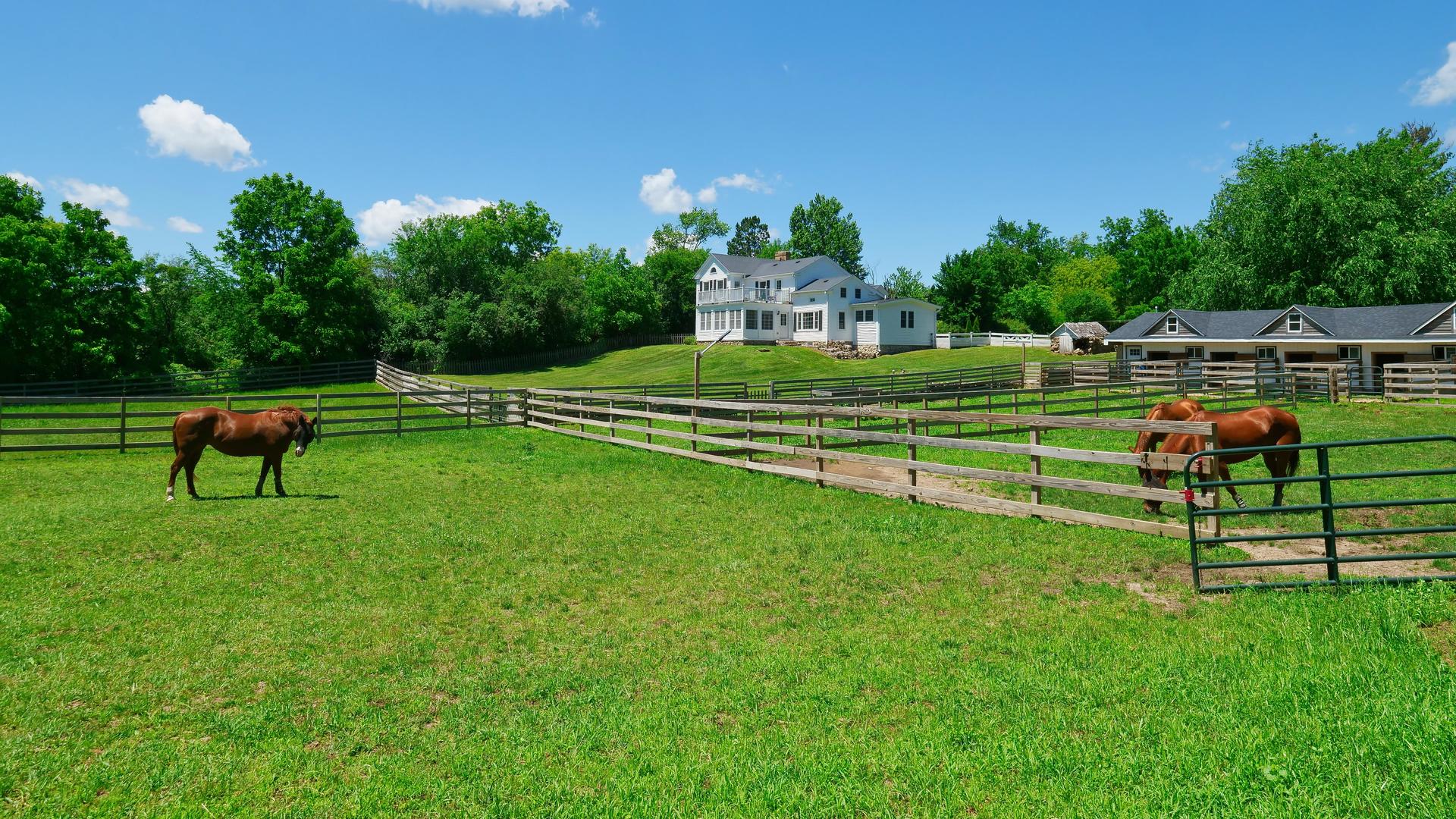 708 S Rose Farm Road