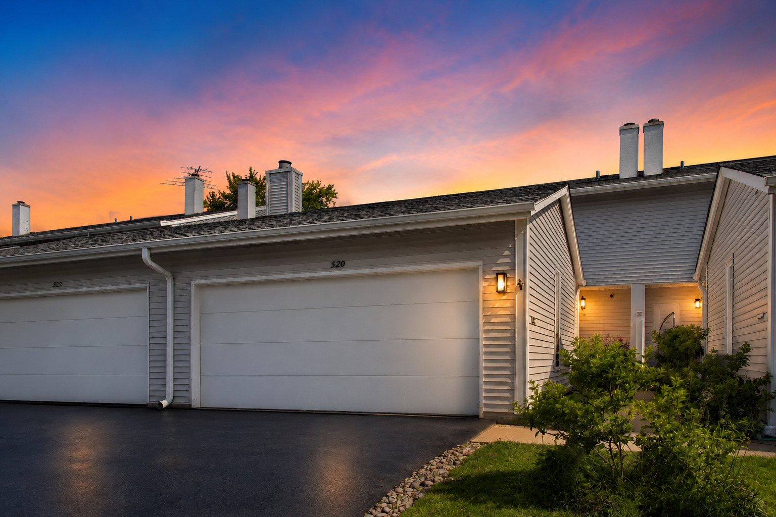 520 HUMMINGBIRD Lane