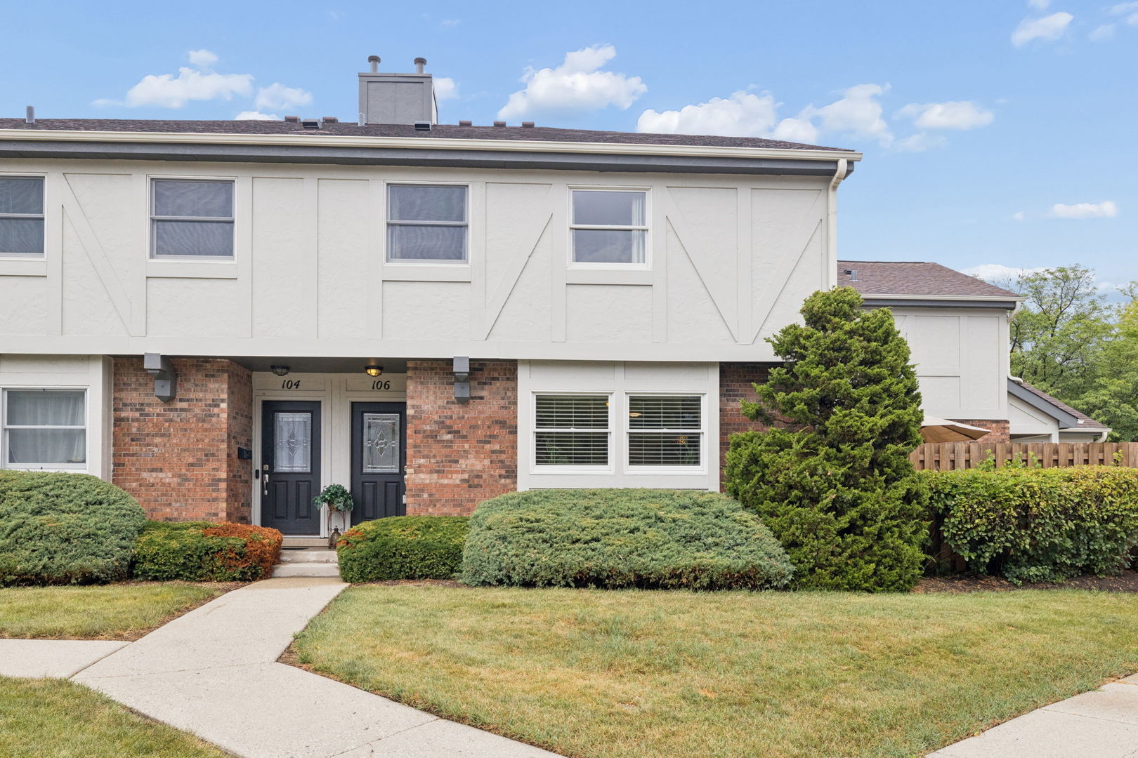 106 Queens Cove Drive