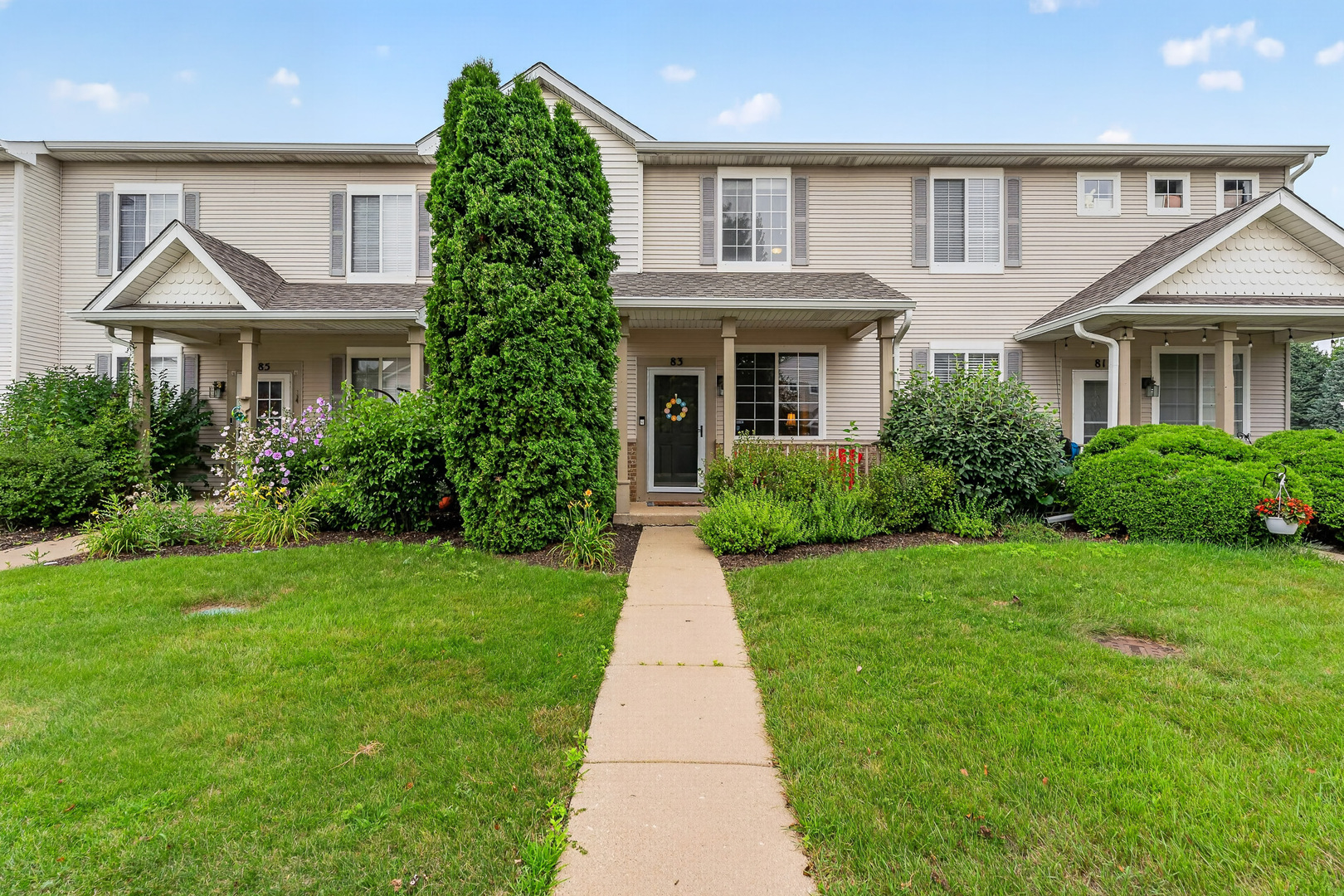 83 Strawflower Court